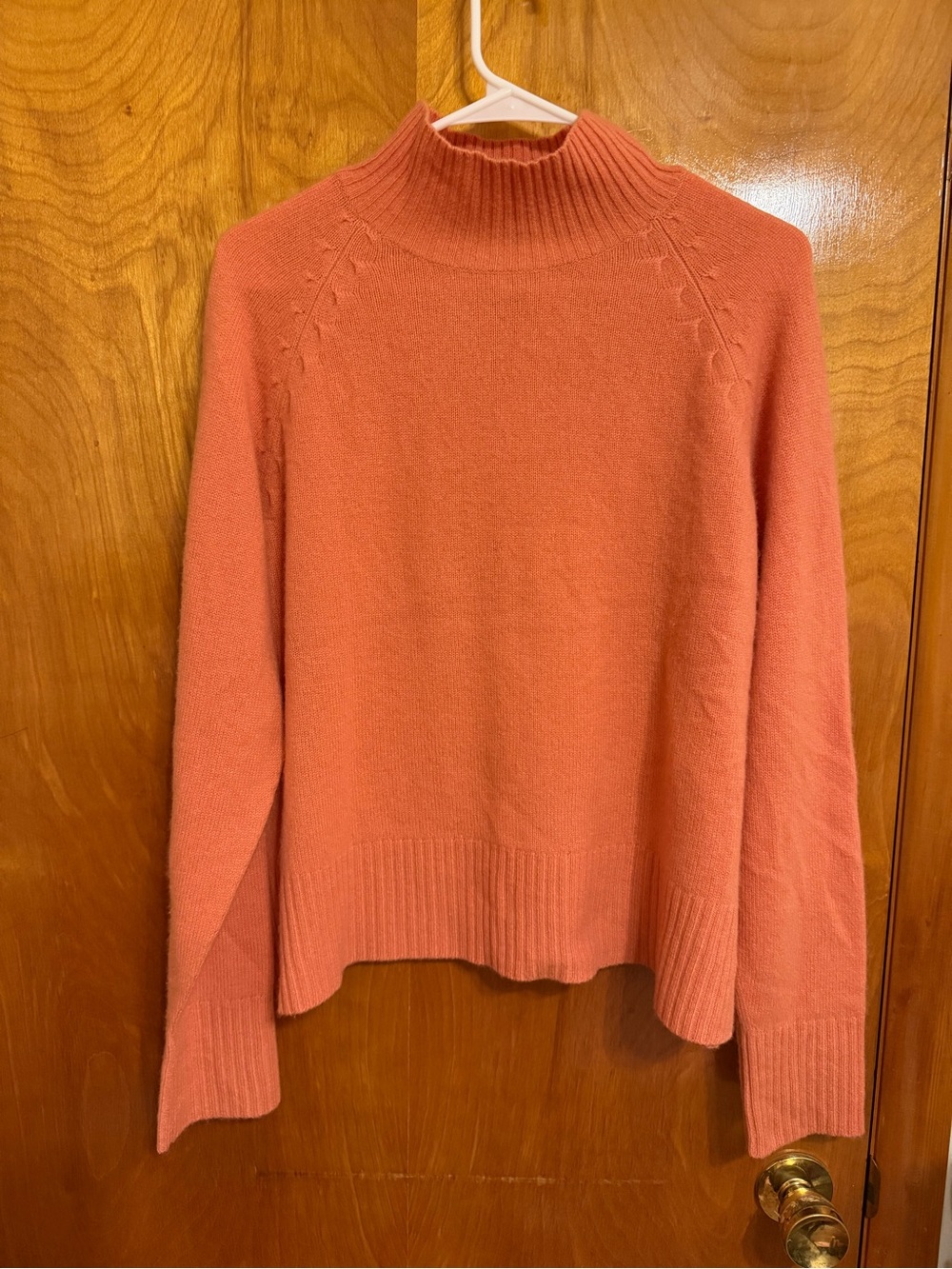 Field Gear Coral Solid 100% Cashmere Knit Pullover Sweater Women's L Mock Neck